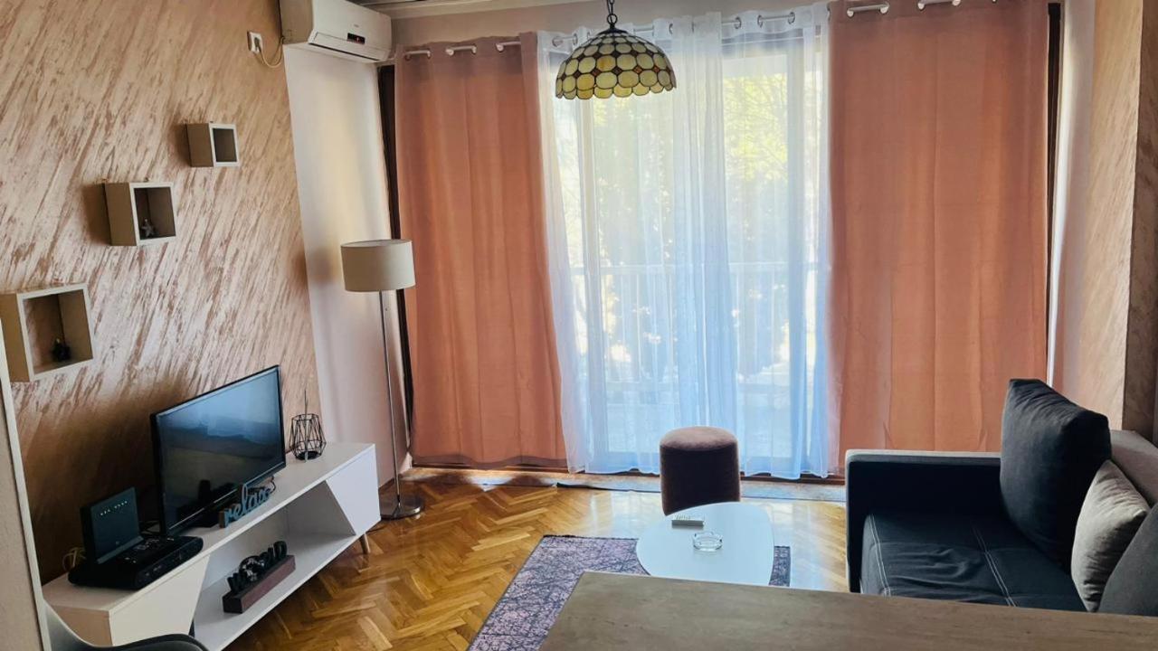 Majdini Clock Tower Apartman Ποντγορίτσα Εξωτερικό φωτογραφία